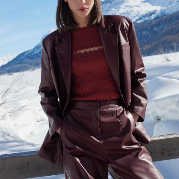 Olga Sweater - Picture 1 of 6